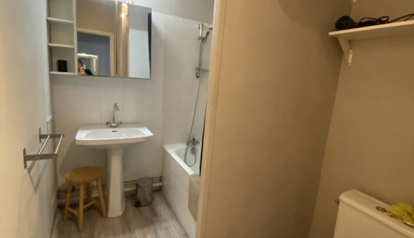 Logement tudiant Studio à Tours (37000)