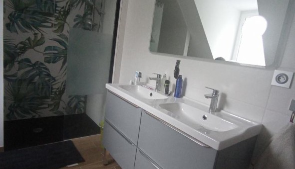 Logement tudiant Studio à Tours (37000)