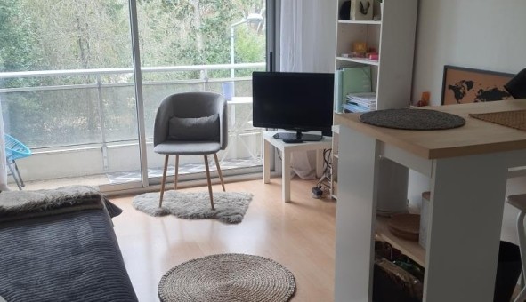 Logement tudiant Studio à Tours (37000)