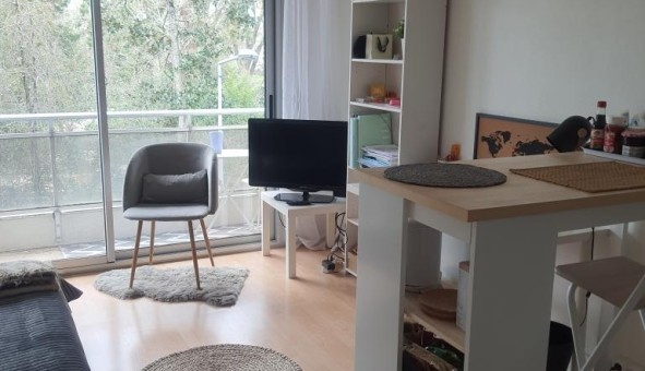 Logement tudiant Studio à Tours (37000)