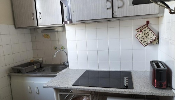 Logement tudiant Studio à Tours (37000)