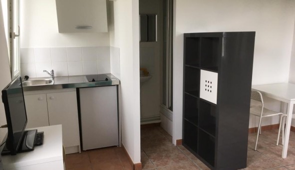 Logement tudiant Studio à Tours (37000)