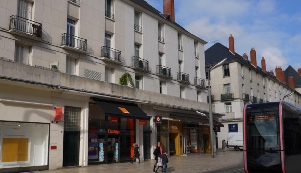 Logement tudiant Location Studio Vide Tours (37000)