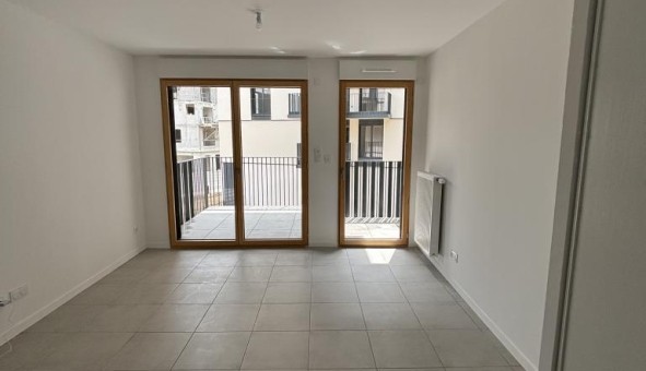 Logement tudiant Location Studio Vide Tours (37000)