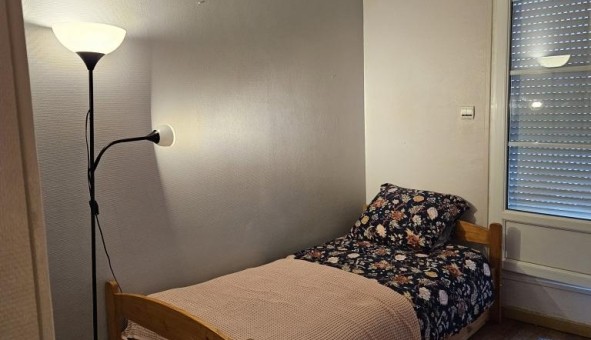 Logement tudiant Studio à Tours (37000)