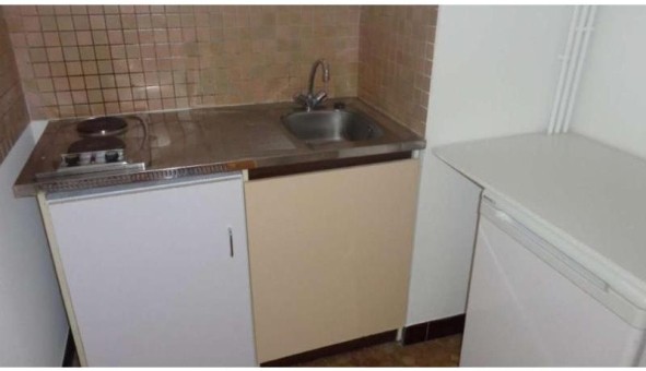 Logement tudiant Studio à Tours (37000)