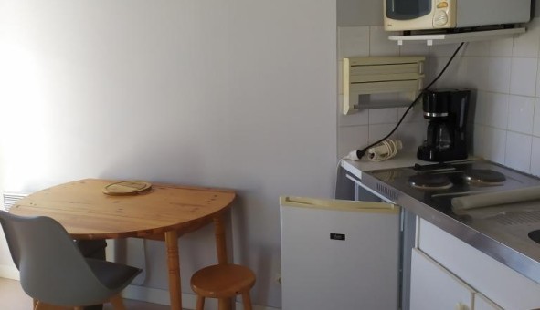 Logement tudiant Studio à Tours (37000)
