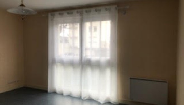 Logement tudiant Studio à Tours (37000)