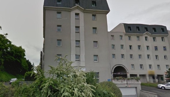 Logement tudiant Location Studio Vide Tours (37000)