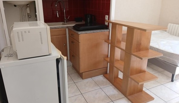 Logement tudiant Studio à Tours (37000)