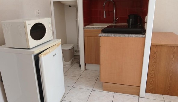 Logement tudiant Studio à Tours (37000)