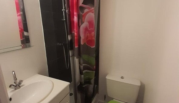 Logement tudiant Studio à Tours (37000)