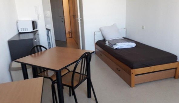 Logement tudiant Studio à Tours (37000)