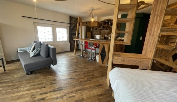 Logement tudiant Studio à Tours (37000)