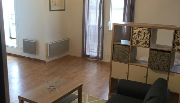 Logement tudiant Studio à Tours (37000)