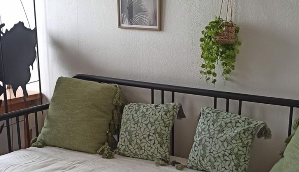 Logement �tudiant Location Studio Vide Tours (37000)