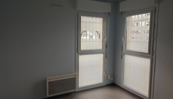 Logement �tudiant Location Studio Vide Tours (37000)
