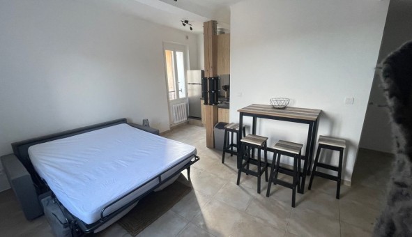 Logement �tudiant Studio &agrave; Trans en Provence (83720)