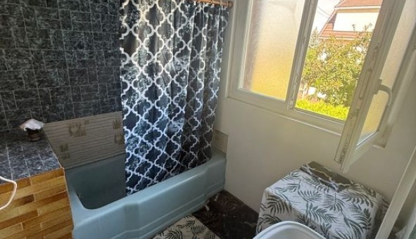 Logement �tudiant Studio &agrave; Tremblay en France (93290)