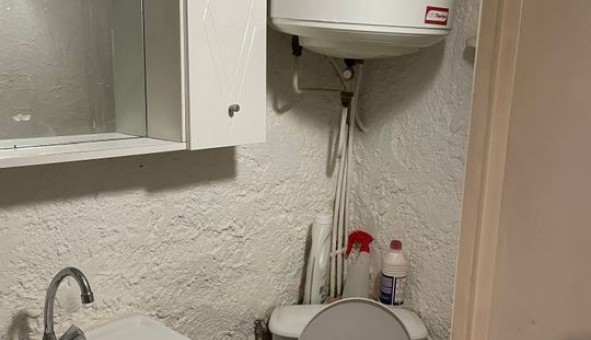 Logement �tudiant Studio &agrave; Trets (13530)