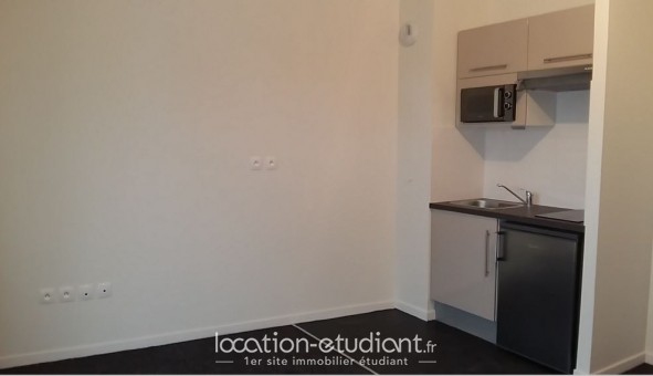 Logement tudiant Location Studio Vide Troyes (10000)