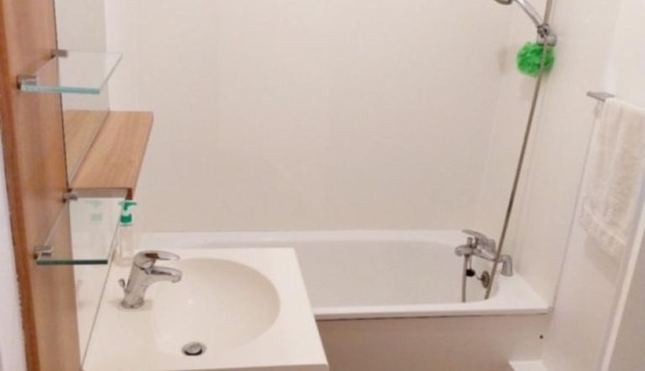 Logement tudiant Studio à Troyes (10000)