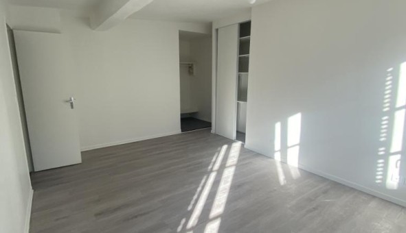 Logement tudiant Studio à Troyes (10000)