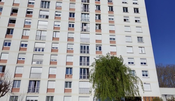 Logement tudiant Studio à Troyes (10000)