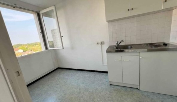 Logement tudiant Studio à Troyes (10000)