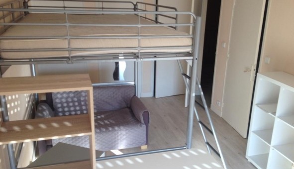 Logement tudiant Studio à Troyes (10000)