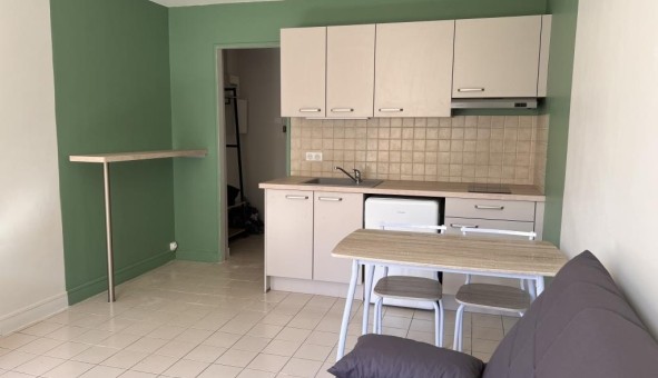 Logement tudiant Location Studio Vide Troyes (10000)