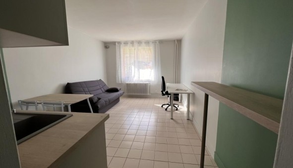 Logement tudiant Studio à Troyes (10000)