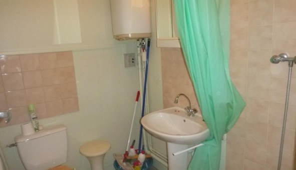 Logement tudiant Studio à Troyes (10000)