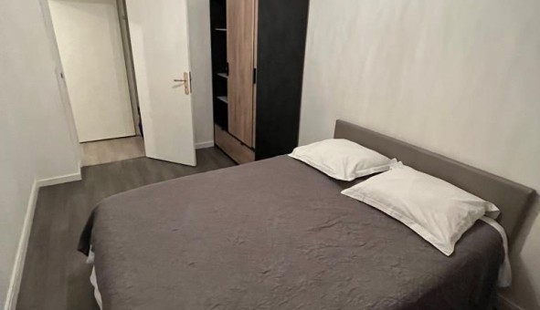 Logement tudiant Location Studio Vide Troyes (10000)