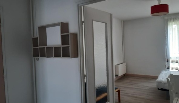 Logement tudiant Studio à Troyes (10000)
