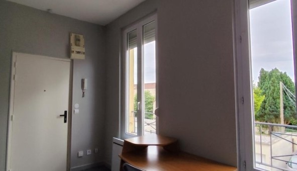 Logement tudiant Studio à Troyes (10000)