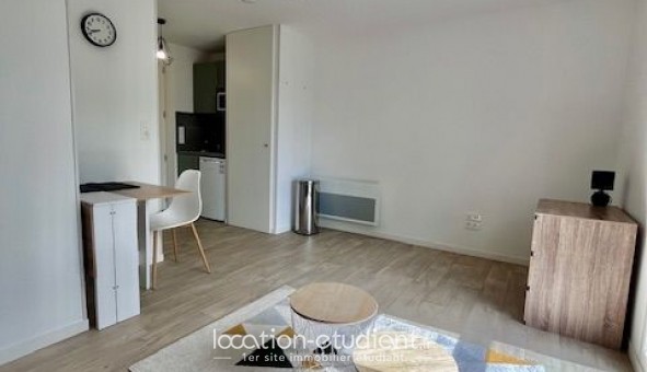 Logement tudiant Studio à Troyes (10000)