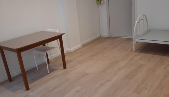 Logement tudiant Studio à Troyes (10000)