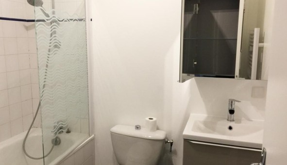 Logement tudiant Studio à Troyes (10000)