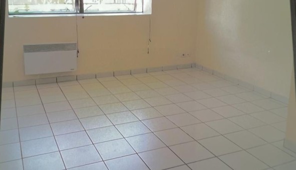 Logement tudiant Location Studio Vide Troyes (10000)