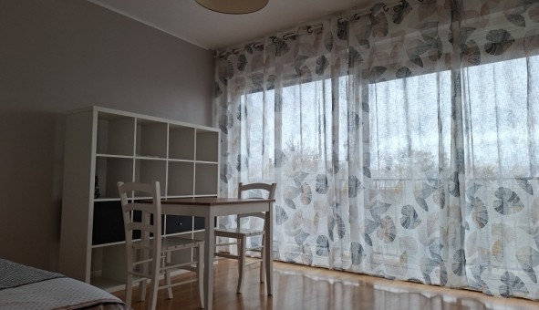 Logement �tudiant Studio &agrave; Troyes (10000)