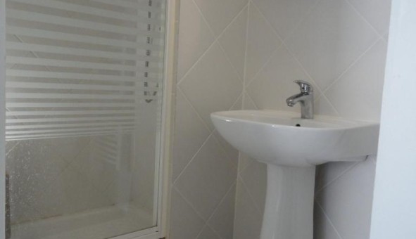 Logement �tudiant Studio &agrave; Troyes (10000)