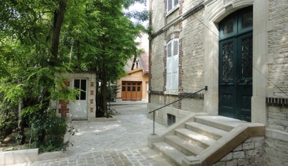 Logement �tudiant Studio &agrave; Troyes (10000)