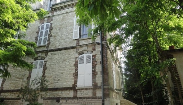 Logement �tudiant Studio &agrave; Troyes (10000)