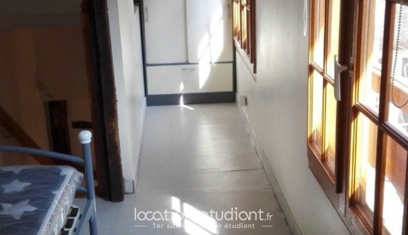 Logement �tudiant Studio &agrave; Troyes (10000)