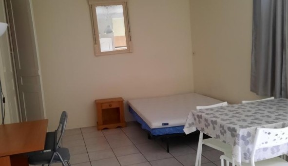 Logement �tudiant Studio &agrave; Troyes (10000)