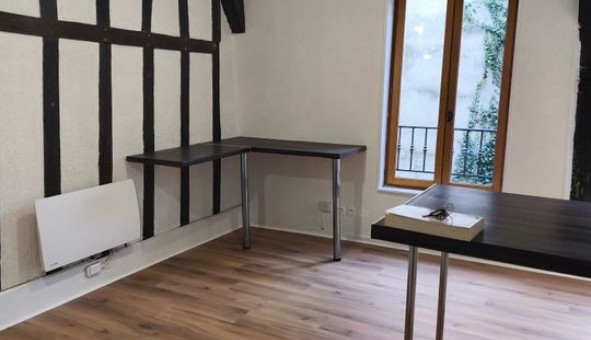 Logement �tudiant Studio &agrave; Troyes (10000)
