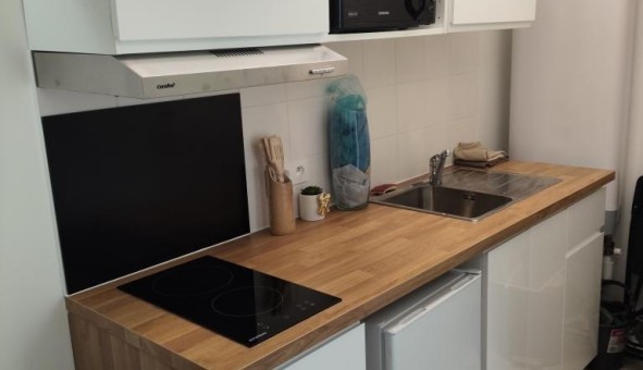 Logement tudiant Studio à Vaires sur Marne (77360)