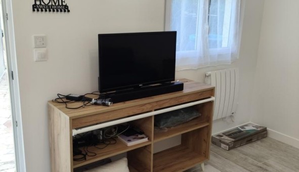 Logement tudiant Studio à Vaires sur Marne (77360)