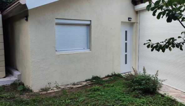 Logement tudiant Studio à Vaires sur Marne (77360)
